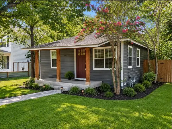 517 W Martin Luther King Dr, San Marcos, TX 78666