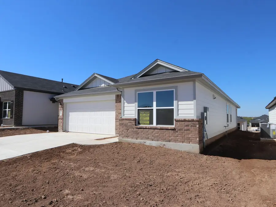 9212 Corvallis Dr, Austin, TX 78747 - Image #2