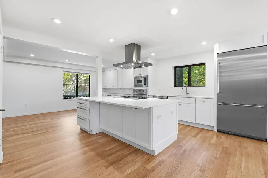 2114 Wychwood Dr, Austin, TX 78746 - #3