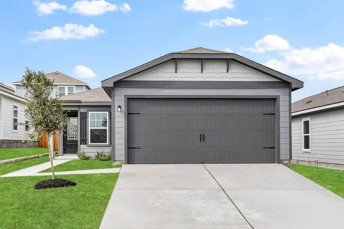 101 Captain Dooley Ln, Jarrell, TX 76537 - #1
