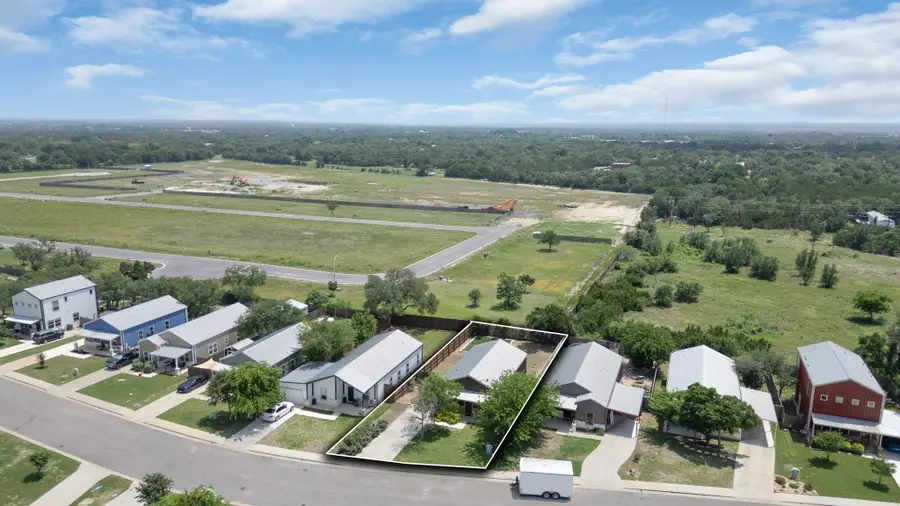 244 Western Ave, Bertram, TX 78605 - #2