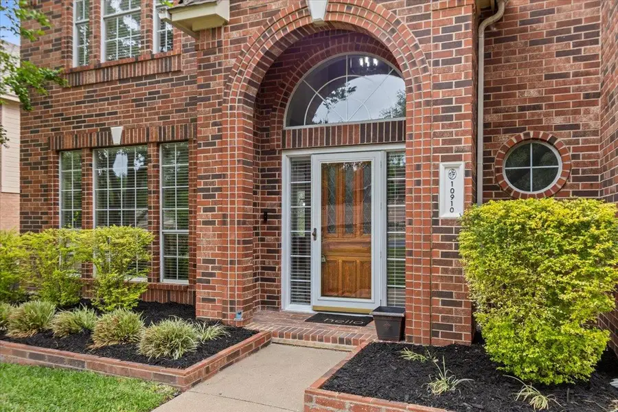 10910 Chestnut Ridge Rd, Austin, TX 78726 - #3