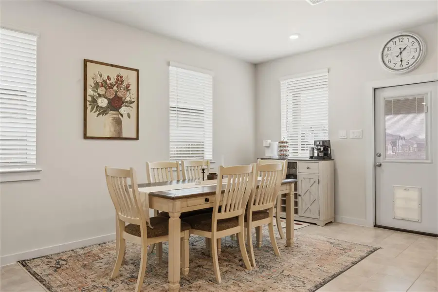 514 Clearlake Dr, Hutto, TX 78634 - #3