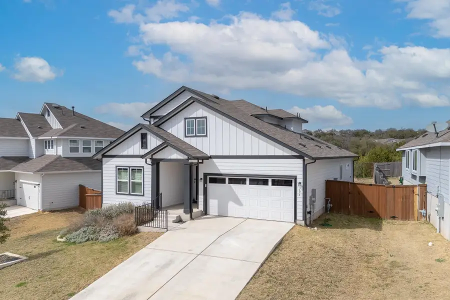 705 Wagon Spoke Way, Liberty Hill, TX 78642 - #3