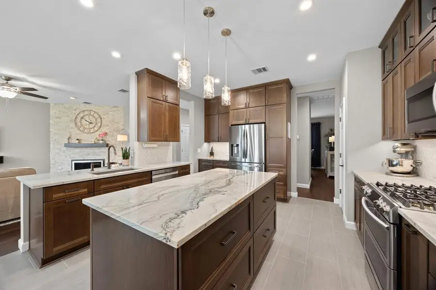 3512 Endless Shore Dr, Pflugerville, TX 78660 - #3