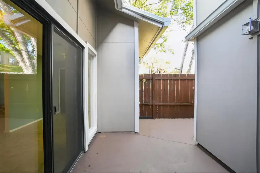 1714 Timber Brush Trl, Austin, TX 78741 - #3