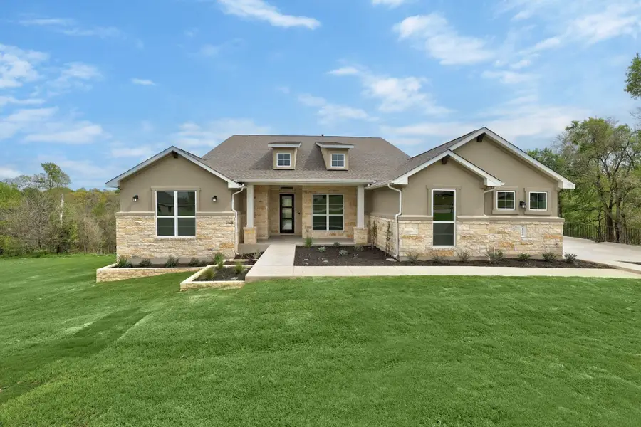 127 Red Tail Hawk Ln, Cedar Creek, TX 78612 - Image #2