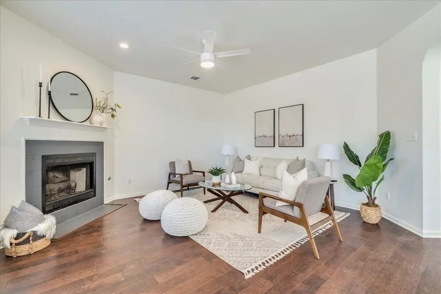 5009 Scottish Thistle Dr, Austin, TX 78739 - Image #3