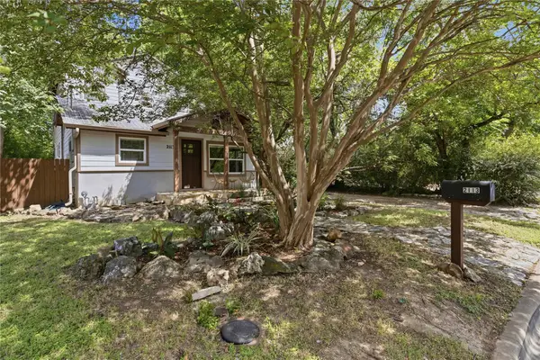 2113 Oxford Ave, Austin, TX 78704