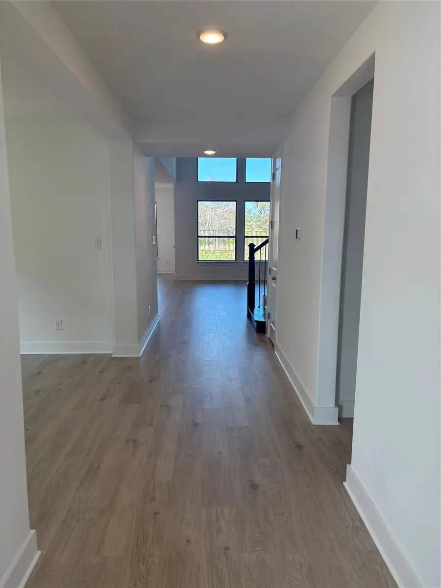 510 Tonada Cv, Liberty Hill, TX 78642 - Image #2