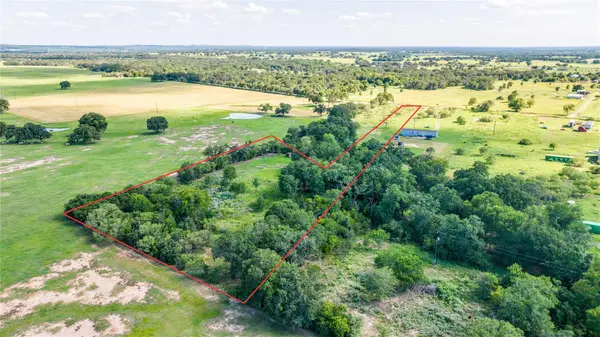 4177 Old Colony Line Rd, Lockhart, TX 78644