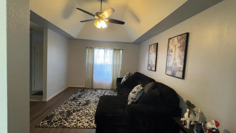 310 Raintree Dr, Georgetown, TX 78626 - #3