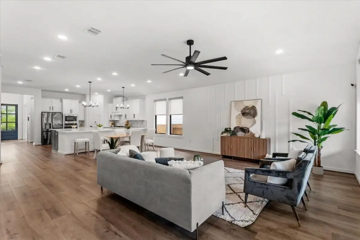 8908 Looksee Ln, Austin, TX 78744 - #1