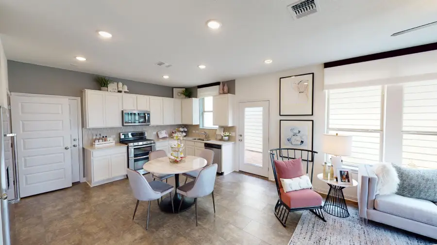 8106 Leroi Dr, Austin, TX 78744 - #2