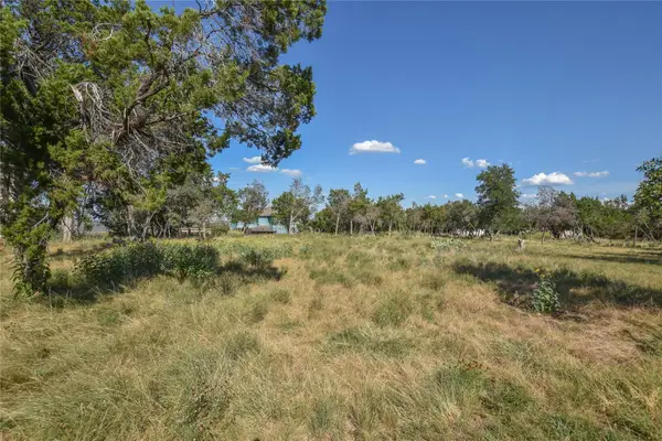 203 Champions Cv, Point Venture, TX 78645