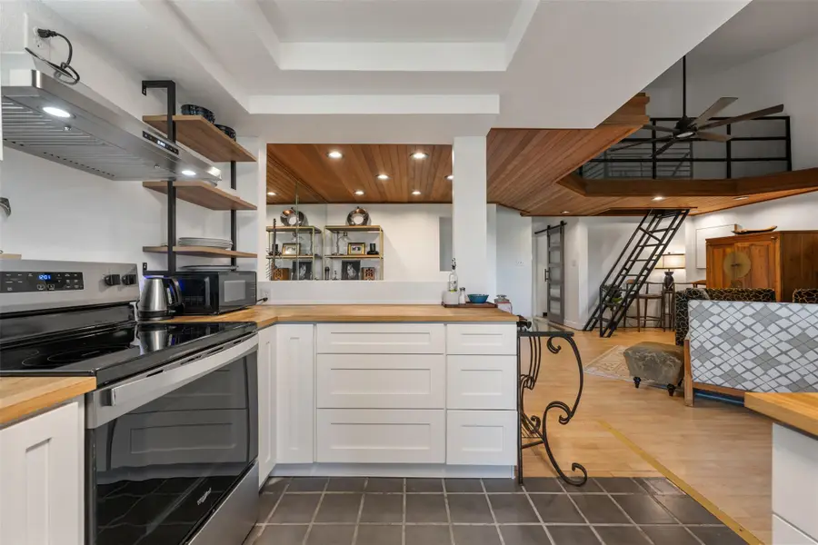 8200 Neely Dr #237, Austin, TX 78759 - Image #2