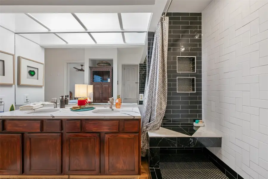 8200 Neely Dr #237, Austin, TX 78759 - Image #3