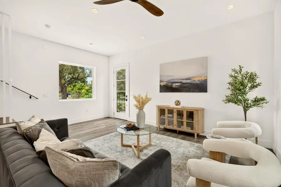 4601 Hank Ave #1, Austin, TX 78745 - #3