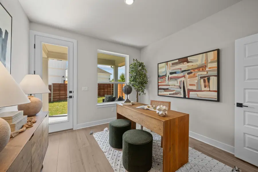 6305 Lautner Ln, Austin, TX 78747 - Image #2