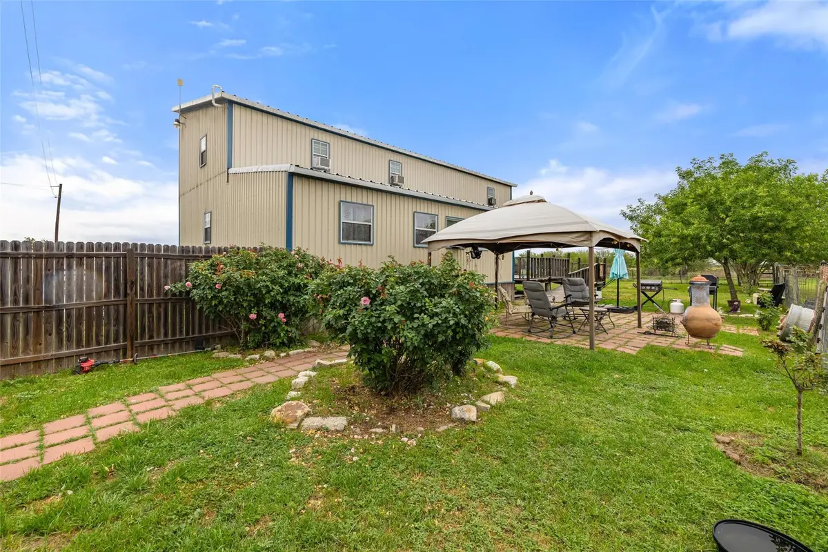 3210 County Road 226, Giddings, TX 78942 - #1