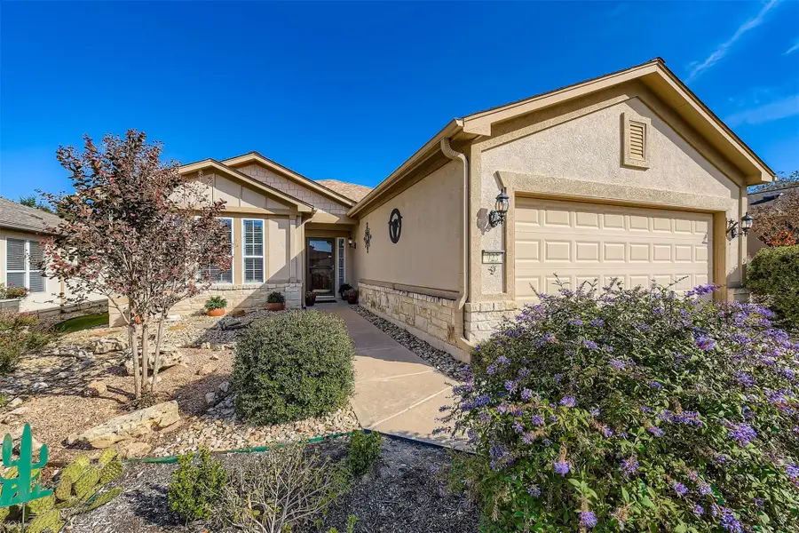 723 Independence Creek Ln, Georgetown, TX 78633 - Image #2