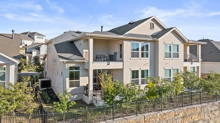 427 Cartwheel Bnd #92, Austin, TX 78738 - Image #2