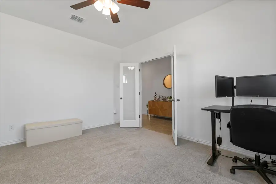 631 Breeze Hollow Ln, Georgetown, TX 78628 - #3