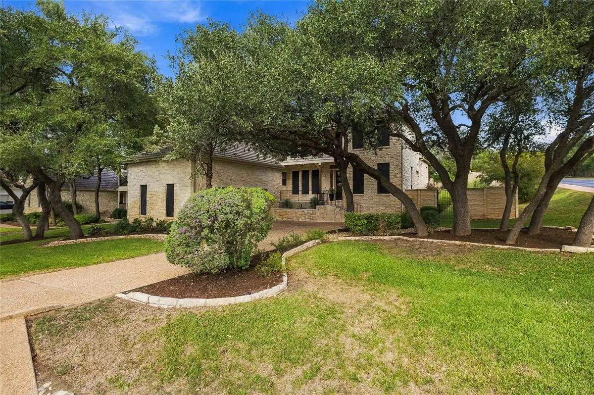 2 Waterfall Dr, The Hills, TX 78738 - #1