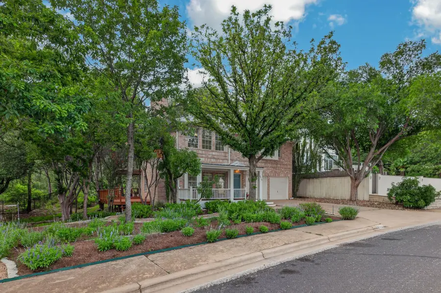 8910 Spicebrush Dr, Austin, TX 78759 - #3