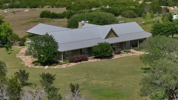 3227 Farm To Market 1174, Bertram, TX 78605