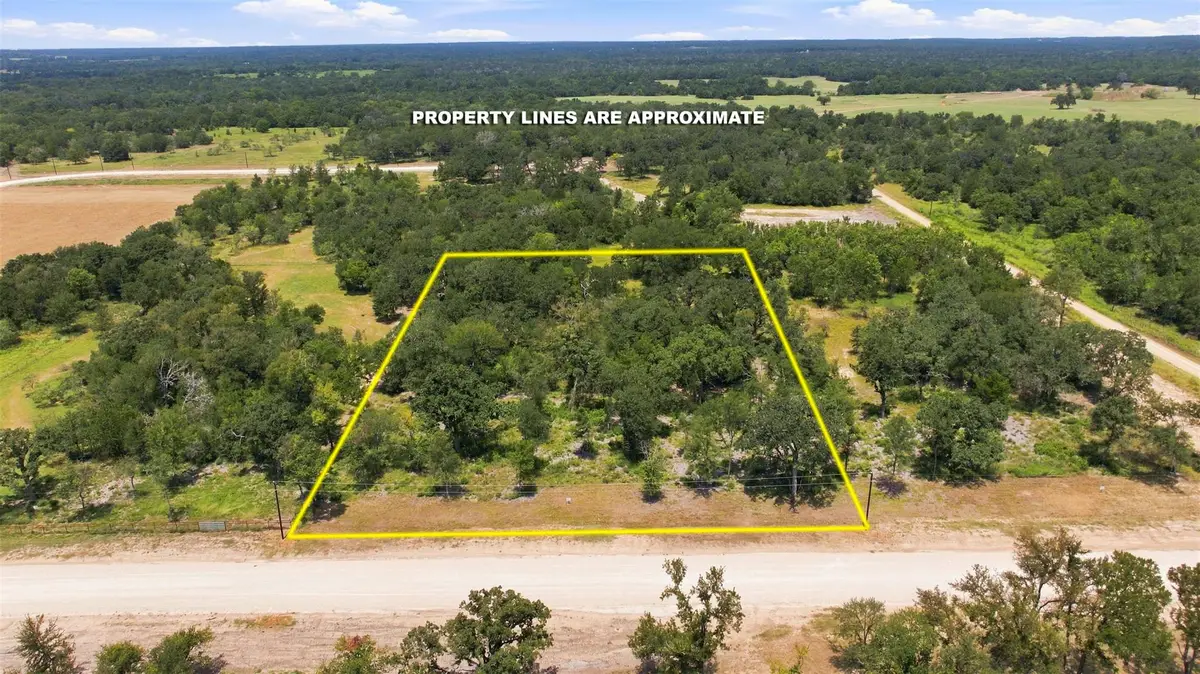 408 Cresent Bend Bnd, Cameron, TX 76520 - #1