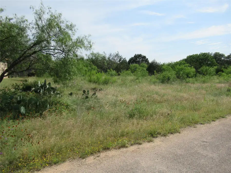 22030 Redbird Dr, Lago Vista, TX 78645 - Image #3