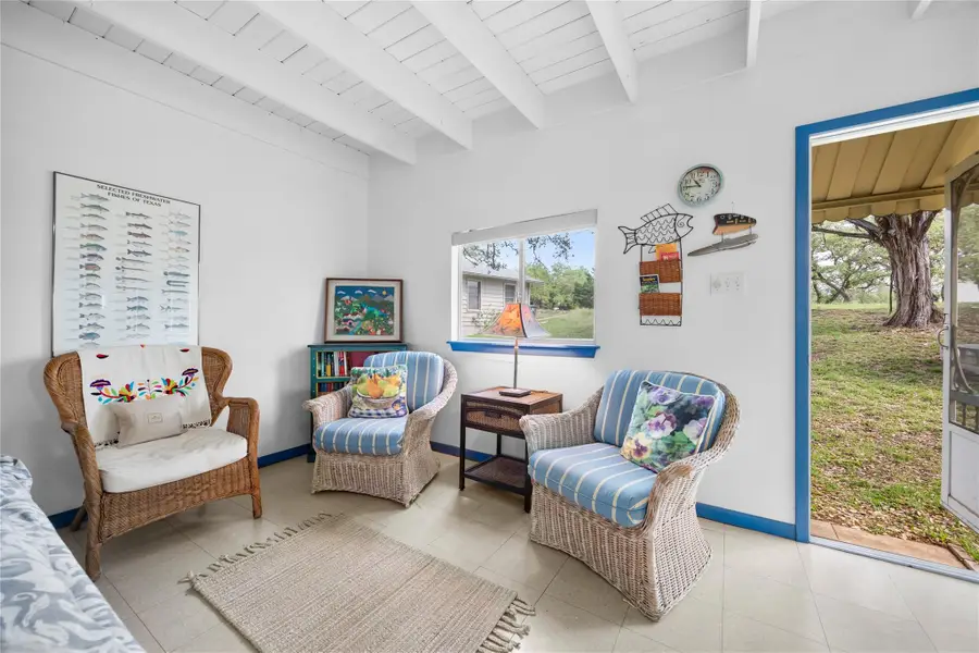 1131 Edgewater Dr, Spicewood, TX 78669 - #3