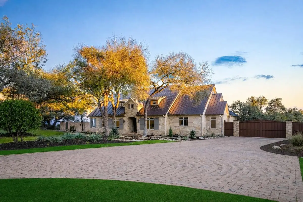 7825 Lynchburg Dr, Austin, TX 78738 - Image #1