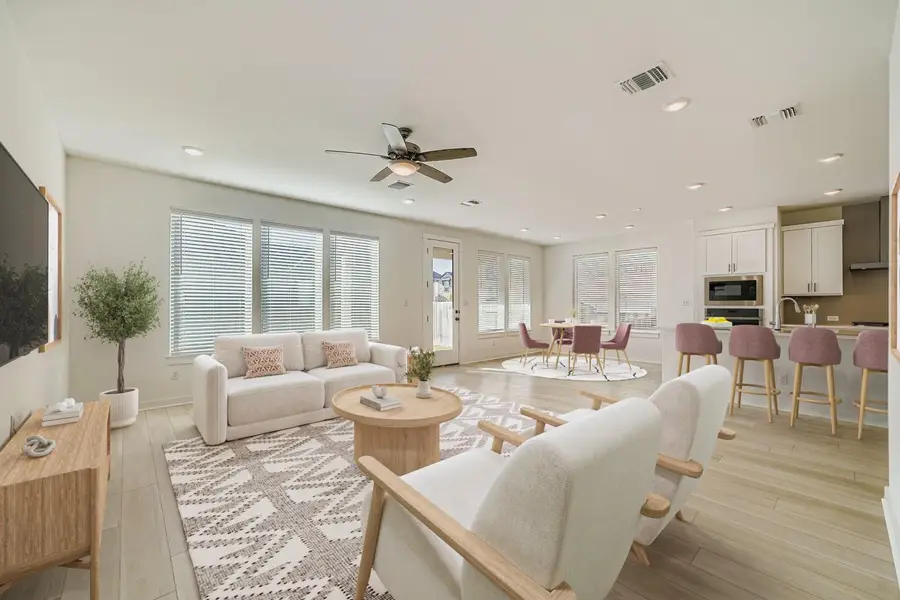 131 Table Top Bend, Liberty Hill, TX 78642 - Image #2