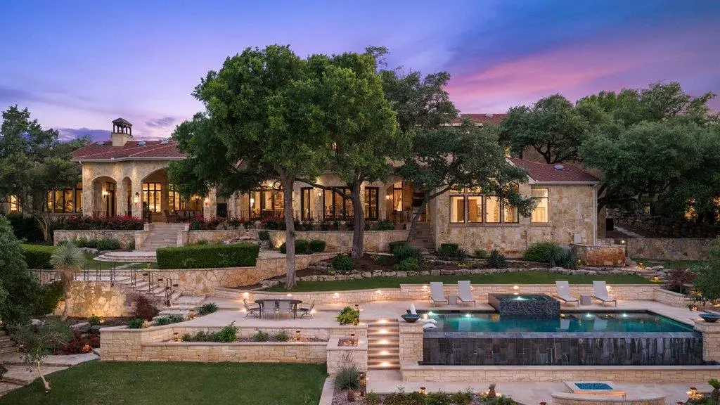 24721 Travis Lakeside Cv, Spicewood, TX 78669 - #1