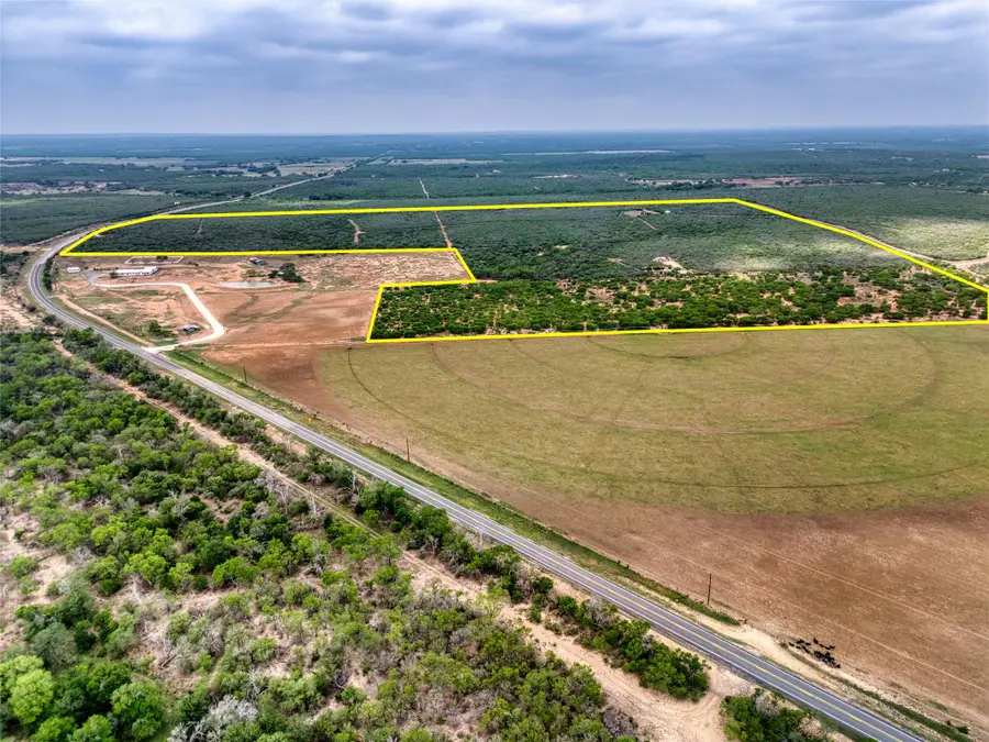 5394 Fm 2200 Rd W, Devine, TX 78016 - #2
