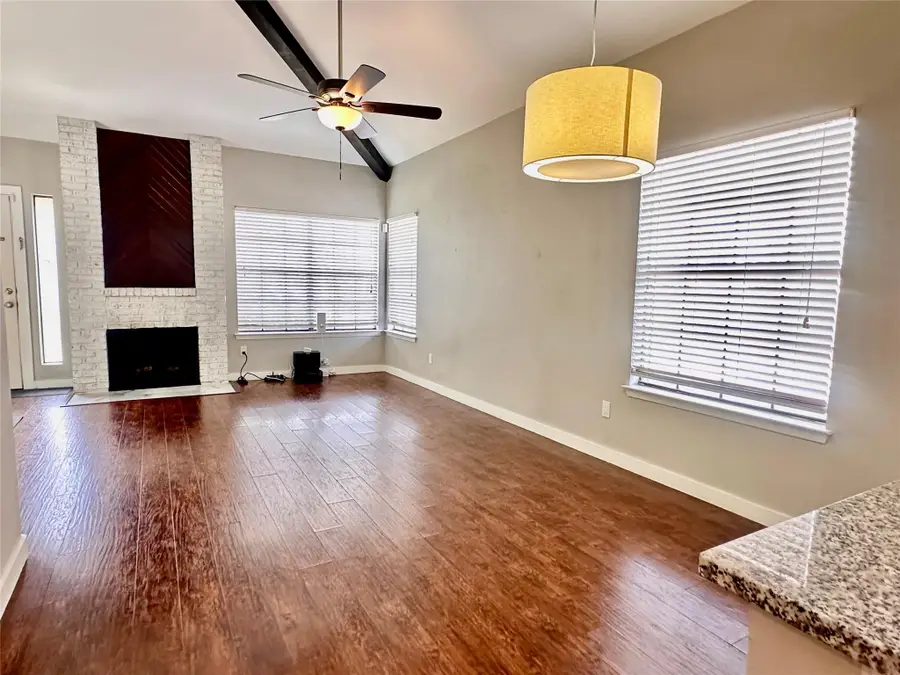1748 Ohlen Rd #22, Austin, TX 78757 - #3