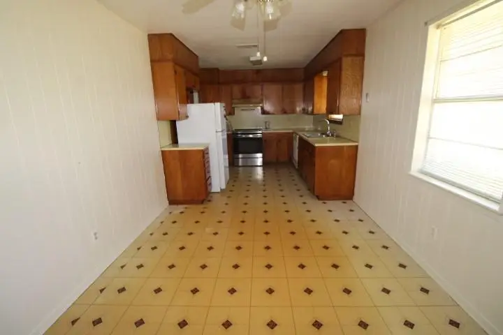 1603 Hughes Ave, Copperas Cove, TX 76522 - #3