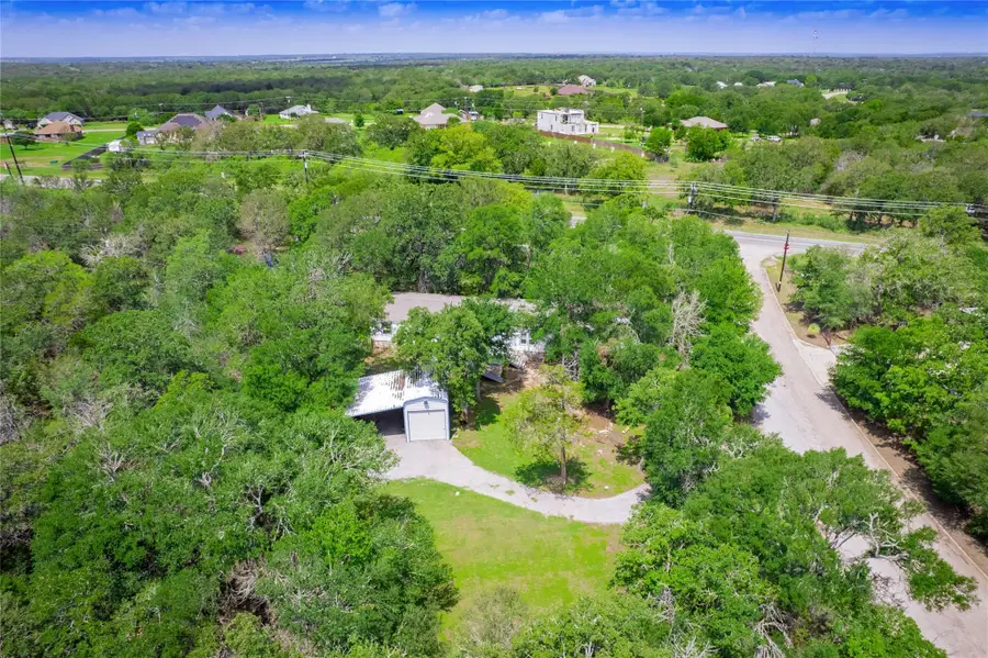 105 Alum Creek Dr, Cedar Creek, TX 78612 - Image #3