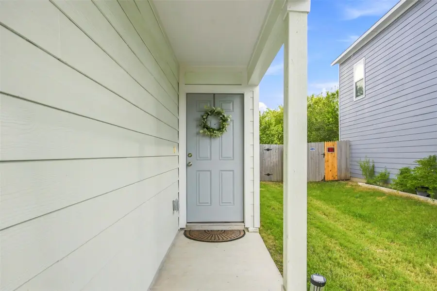 54 Trinity Cir, Lockhart, TX 78644 - #3
