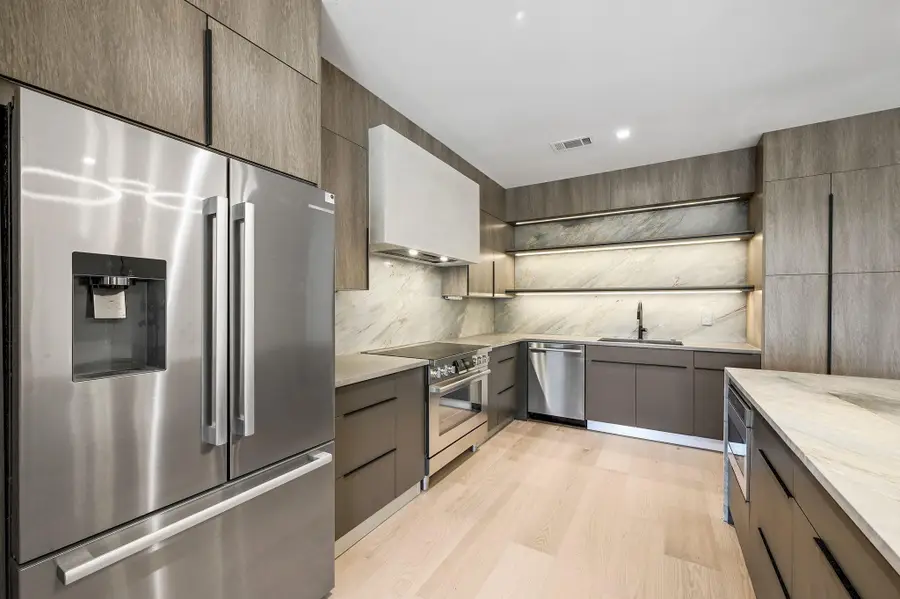 3600 S Lamar Blvd #202, Austin, TX 78704 - #3