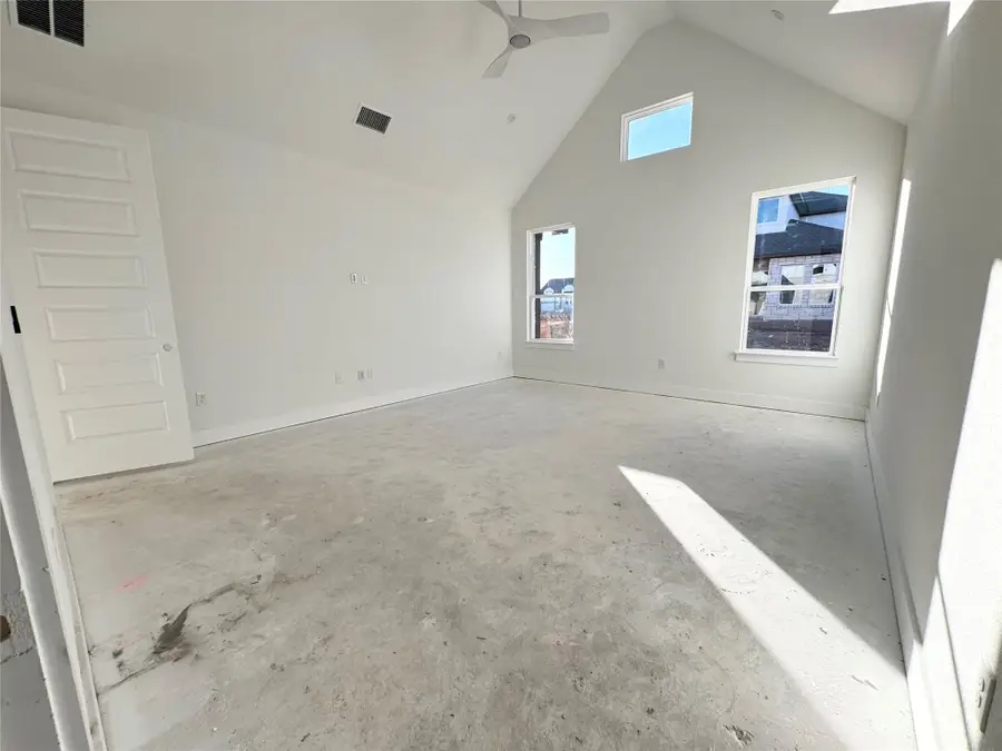 365 San Saba Dr, Buda, TX 78610 - Image #3