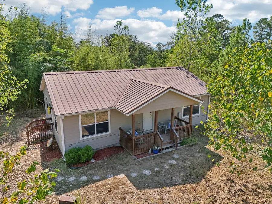 122 Rolling Pines Dr, Smithville, TX 78957 - Image #2