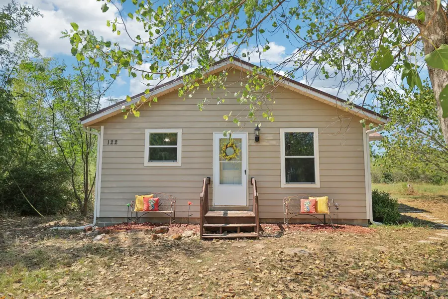 122 Rolling Pines Dr, Smithville, TX 78957 - Image #3