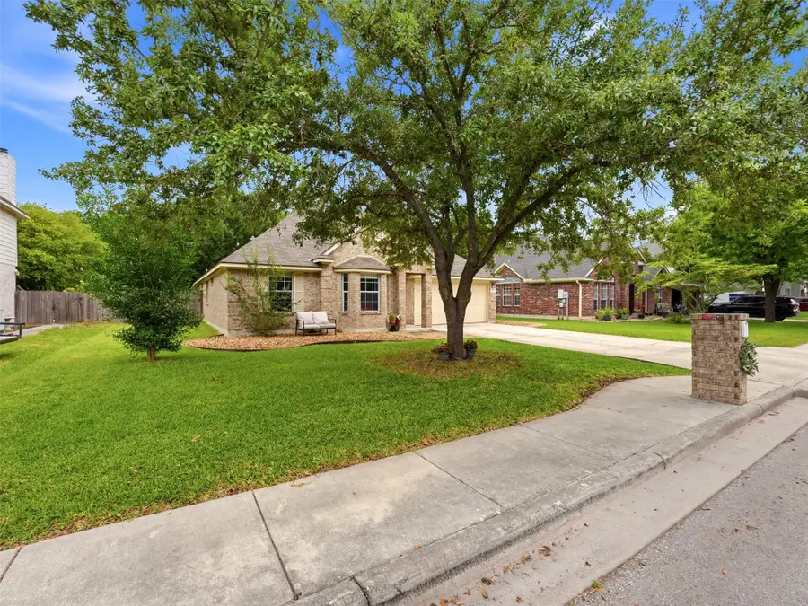 523 Walnut Heights Blvd, New Braunfels, TX 78130 - #3