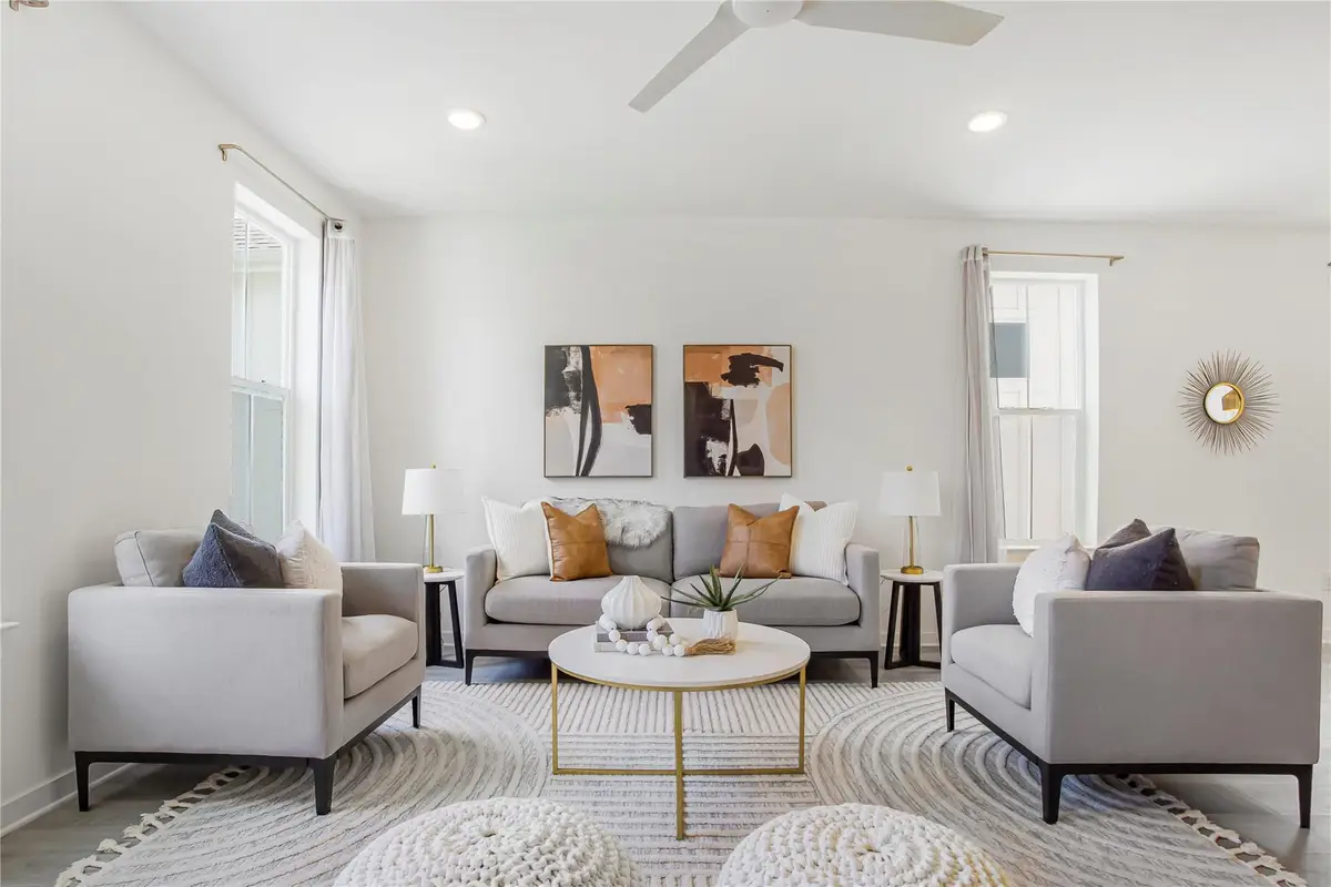 2624 Metcalfe Rd #17, Austin, TX 78741 - Image #1