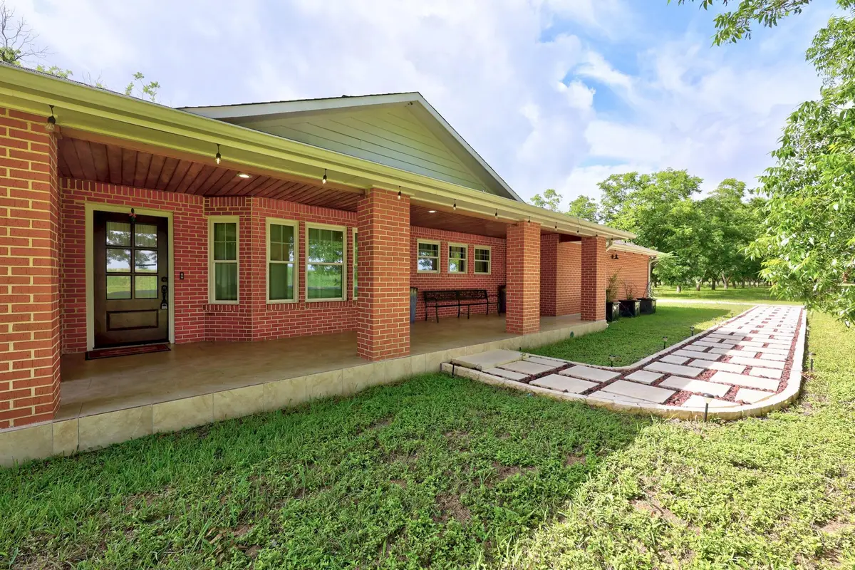 3717 Buck Ln, Garfield, TX 78617 - #1