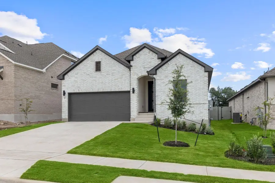 417 Hickory Springs Trl, Georgetown, TX 78628 - Image #2