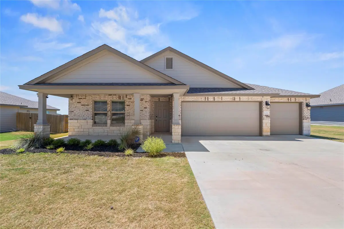 121 Ayla Marie Dr, Copperas Cove, TX 76522 - #1